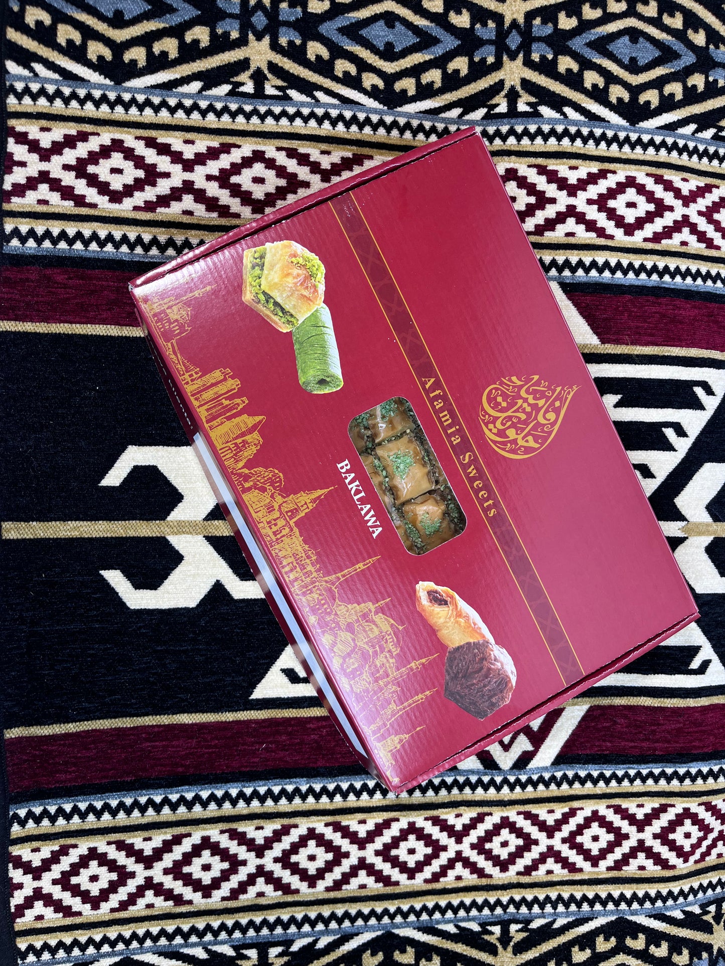 Medium Baklava Kol 42 pieces